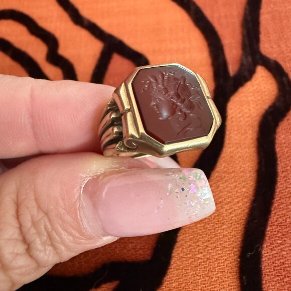 *SOLD* 9k Yellow Gold & Intaglio Carved Carnelian Ring Vintage Sz 8.5-8.75 - Picture 3 of 13